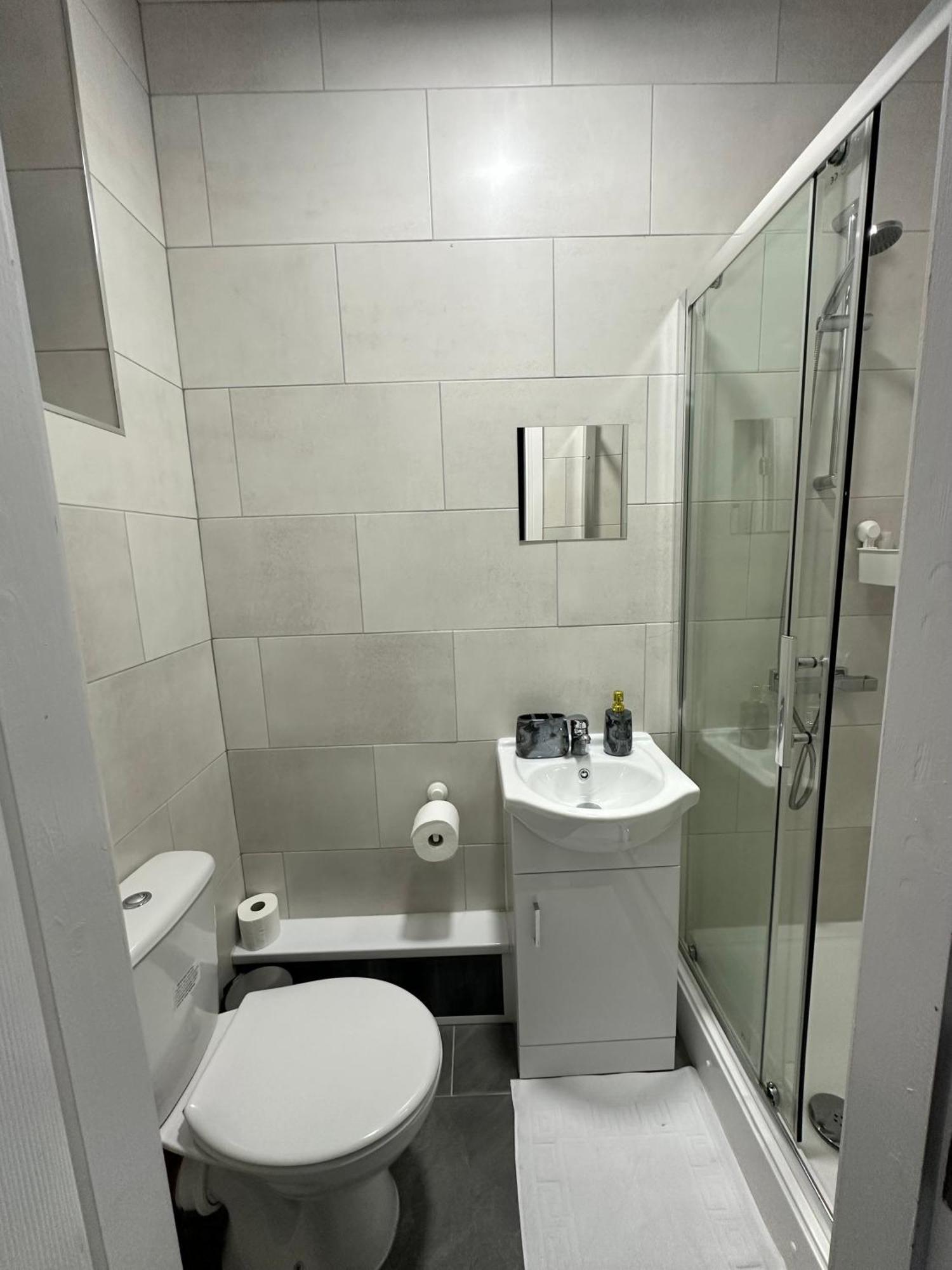 Private Luxurious City Studio-Daily,Weekly,Monthly Birmingham Exteriör bild