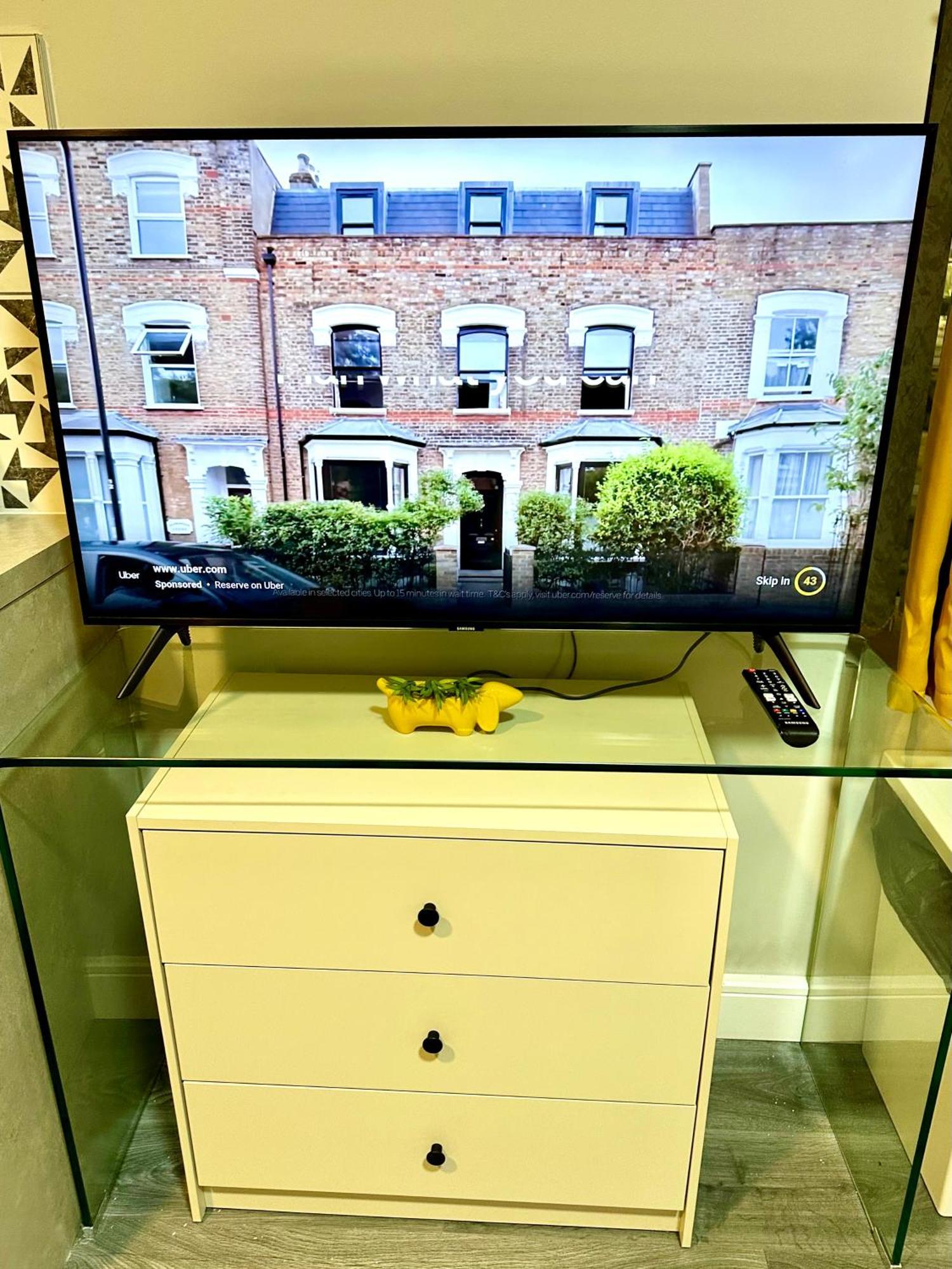 Private Luxurious City Studio-Daily,Weekly,Monthly Birmingham Exteriör bild